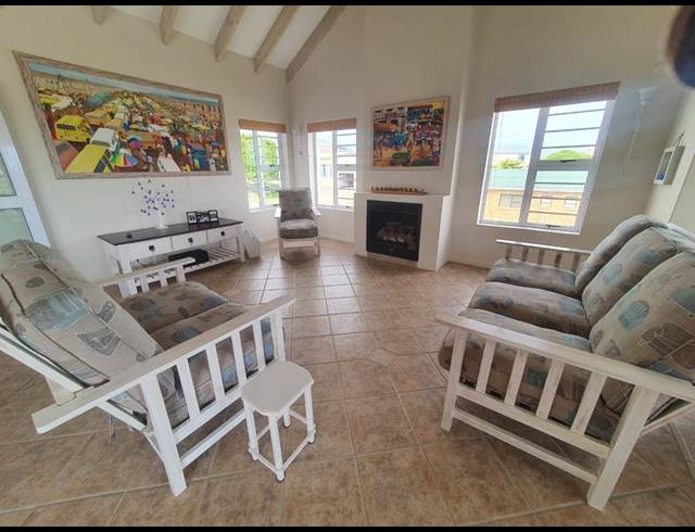 3 BEDROOM HOUSE FOR SALE IN FRANSKRAAL